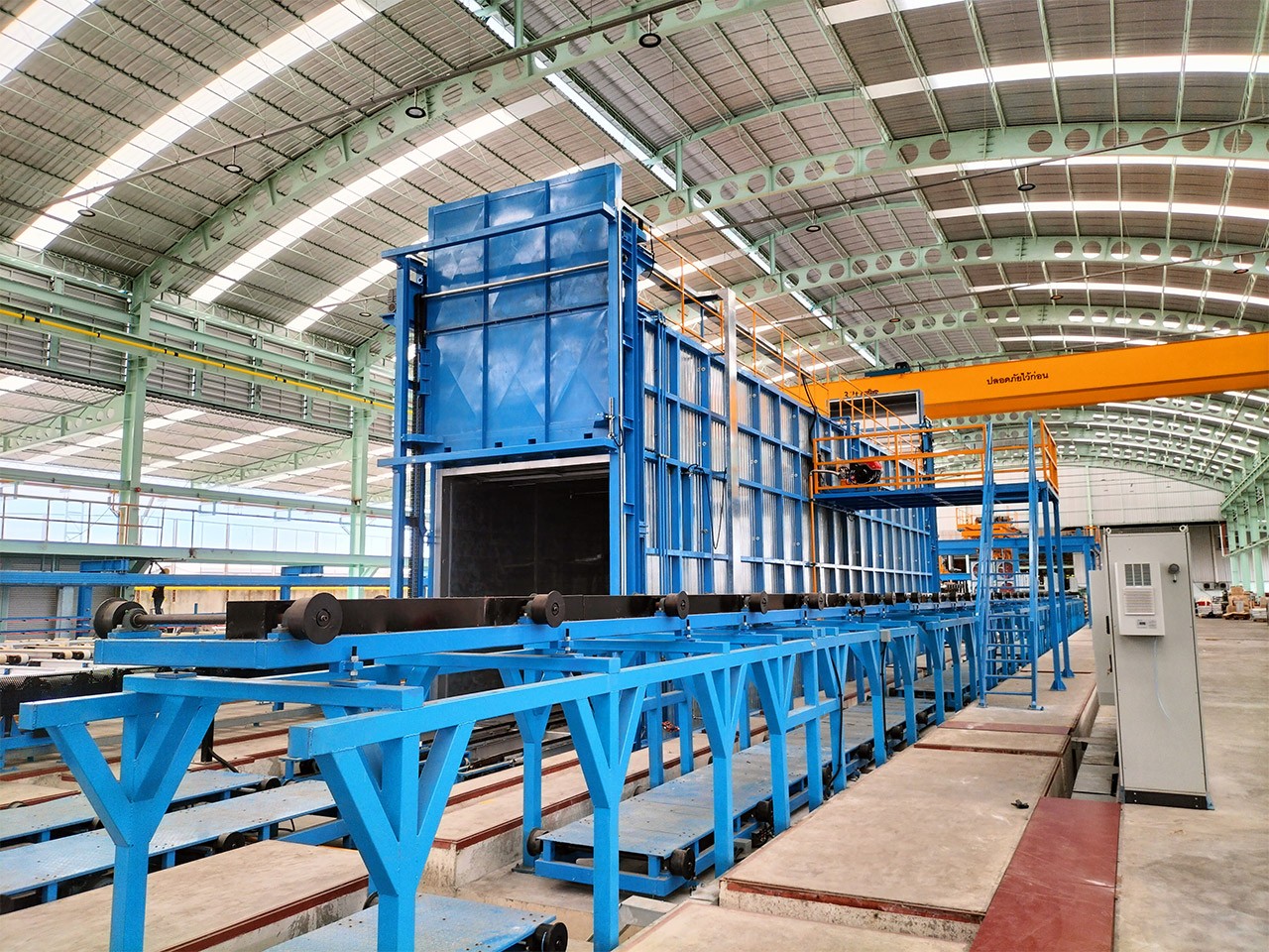 Automatic logistics system